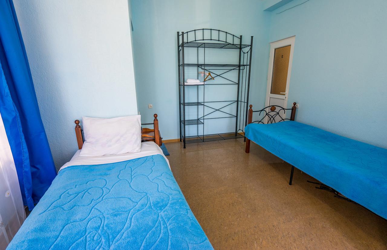 Aniva The Hotel Батуми Екстериор снимка
